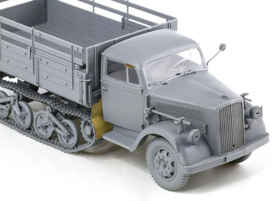 Dragon 1/35 Sd.Kfz.3a Maultier Half Track | 6761