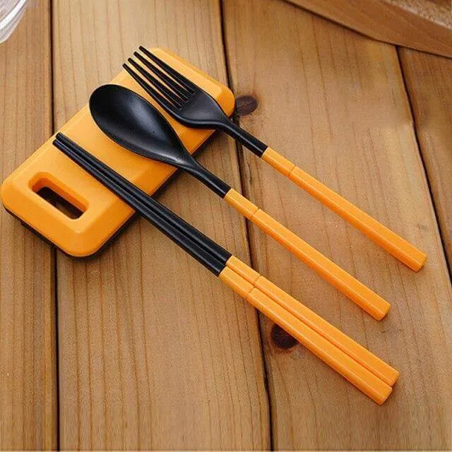 Portable Folding Travel Dinnerware Set